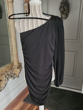 Vntg APRICOT Black One-Shoulder Ruched Mini Skirt